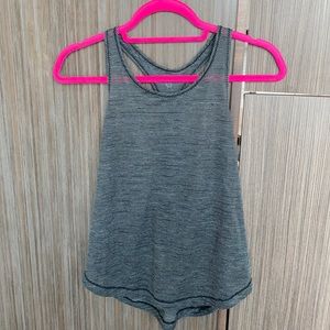 ALL OFFERS ACCEPTED! Lululemon tank top